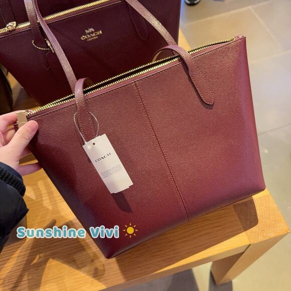 NWT COACH Fiona Zip Tote Bag In Signature Canvas CW395, Dark Wine - Picture 4 of 5